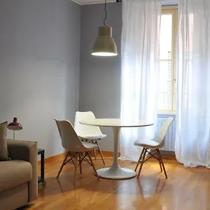 Residenza Fiori Oscuri , Milão Itália